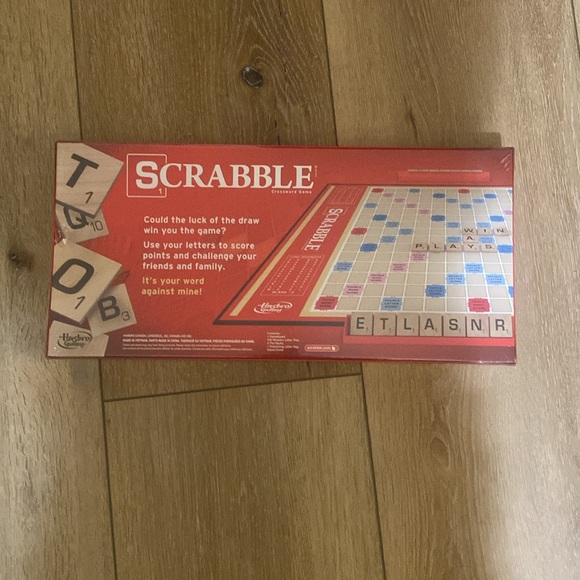 NEW Hasbro Scrabble Board Game - Picture 2 of 4